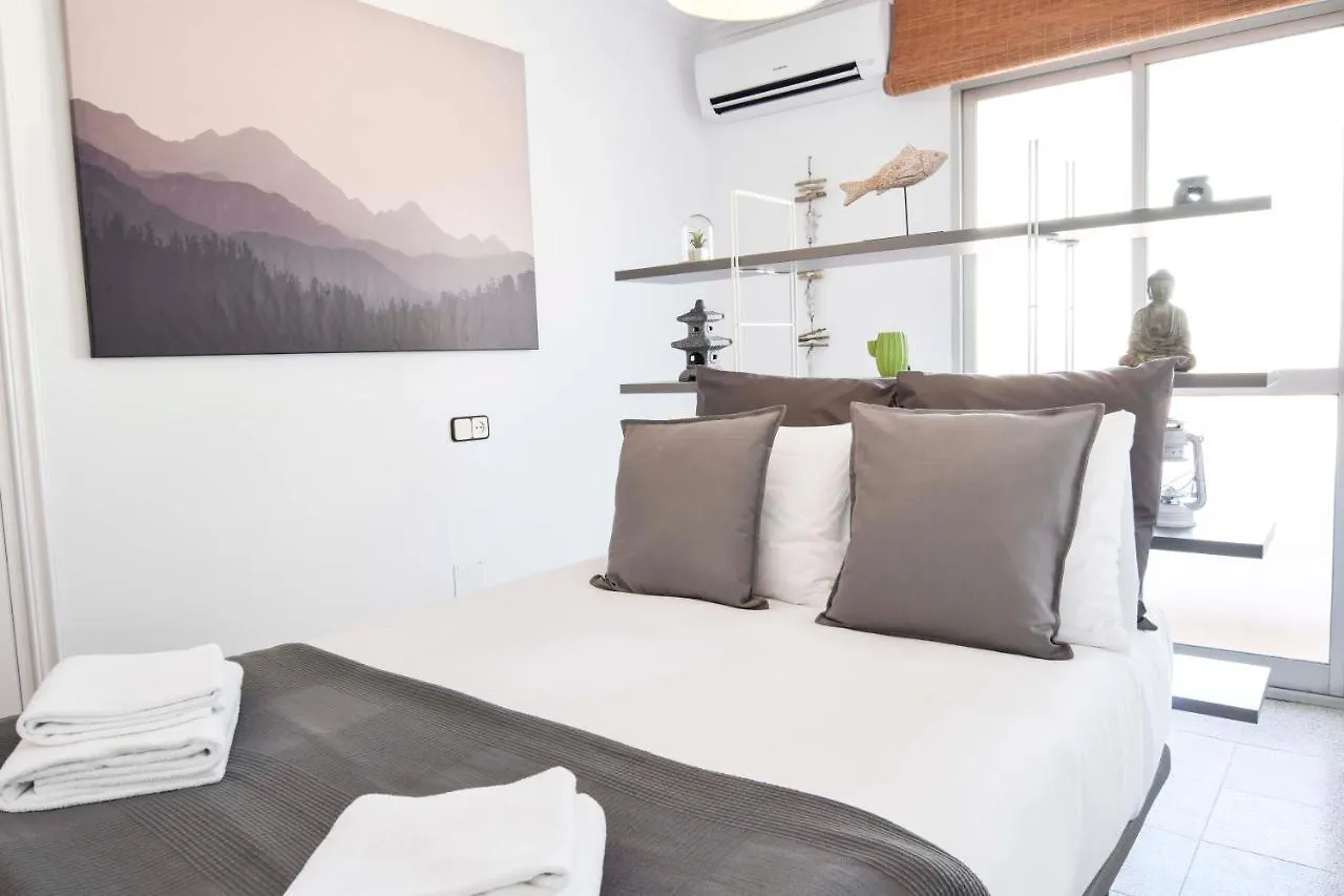 Letmalaga Cremades Seaside Apartment Malaga